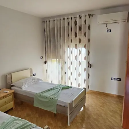 Apartmán Zenuni Vlorë